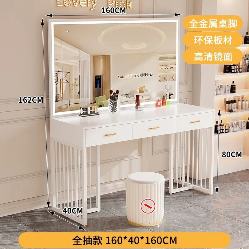 Beauty And Makeup Studio - Moderne studio kaptafel met lamp bruidswinkel