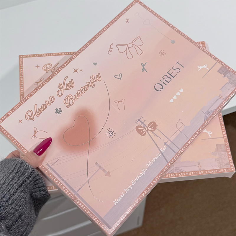 Make-up geschenkdoos Vlinderbo - Huda Beauty Makeup Set recensie en prijs