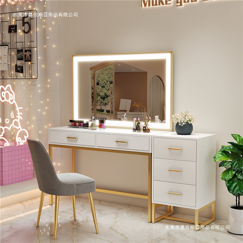 Nail art make-up artist studio - Beauty And Makeup Studio recensie en prijs