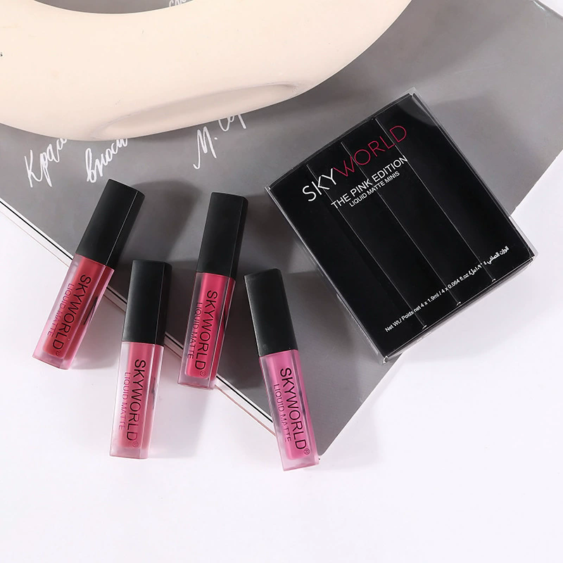 4 Stuks Lippenstift Set Matte  - Huda Beauty Makeup Set recensie en prijs